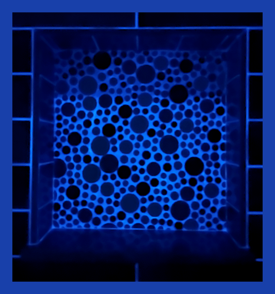 Glow in the dark grout